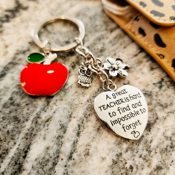 Teachers gift keychain & Adhesive Cell Phone Card Holder Case  - Picture 3 of 6